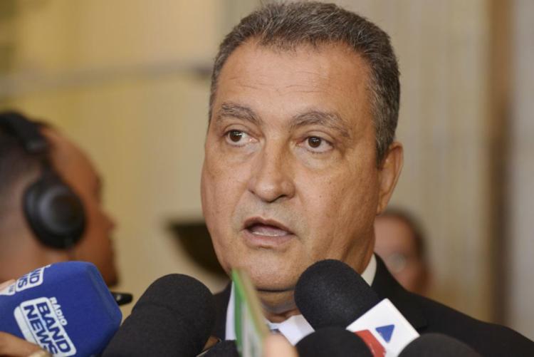 Áudio vazado de Rui dá prazo para clínica entregar lista de atendidos por médico com Covid-19.