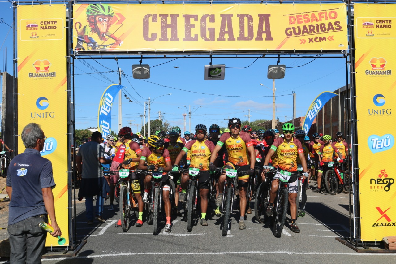 Desafio Guaribas de Mountain Bike reuniu cerca de 300 ciclistas em Guanambi.