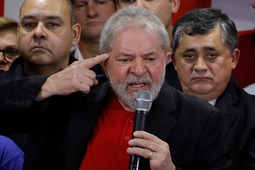 Lula fala pela 1? vez ap?s senten?a de Moro, nega crimes e diz que est? 