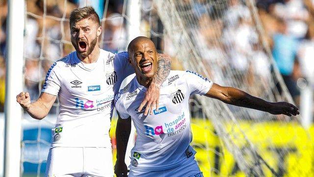 Santos goleia e põe fim à invencibilidade do Flamengo.