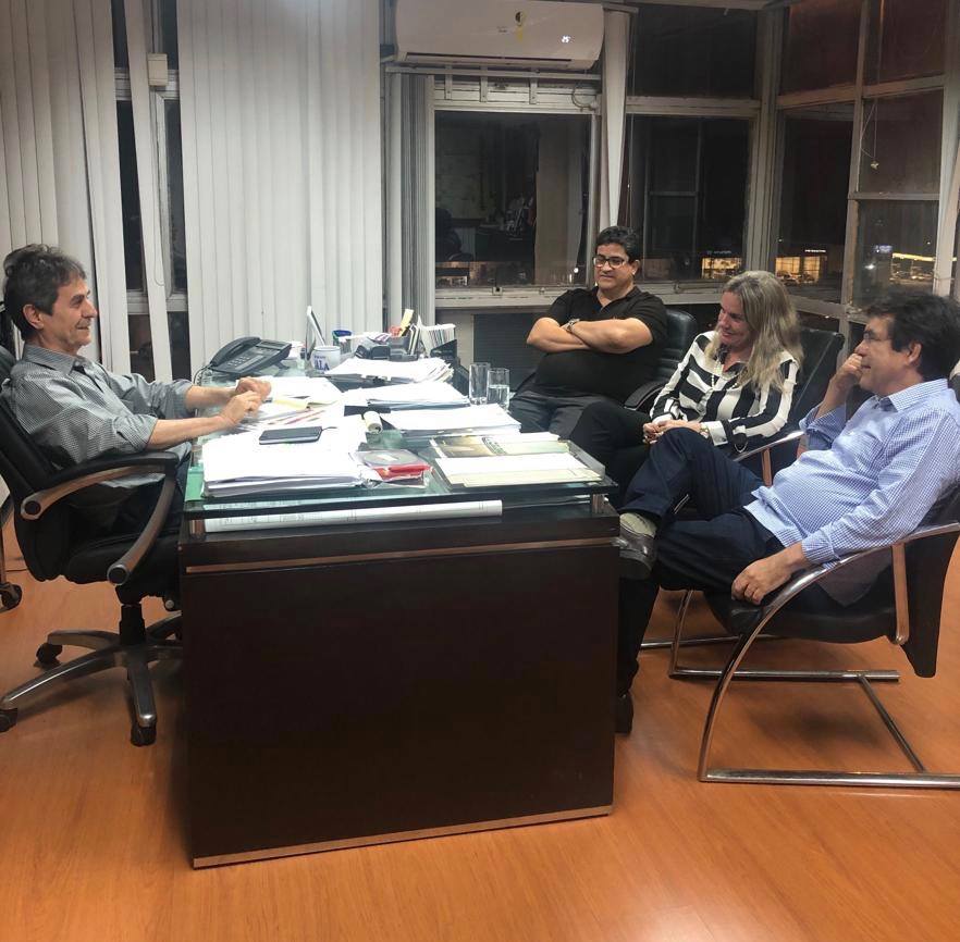 Ivana Bastos solicita material para pavimentação em Riacho de Santana.