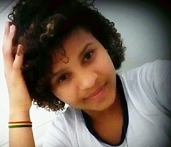 Sebasti?o Laranjeiras: Fam?lia pede ajuda para encontrar adolescente desaparecida.