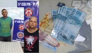 Dupla ? presa suspeita de tr?fico de drogas em Urandi.