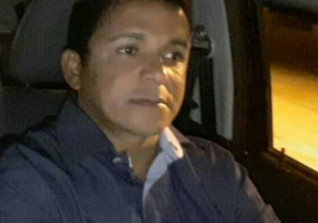 Homem morre esmagado enquanto fazia manutenção em ônibus em Guanambi.