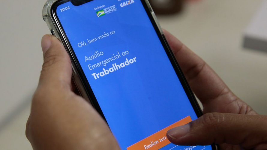 Quem tem auxílio emergencial negado pode fazer nova solicitação.