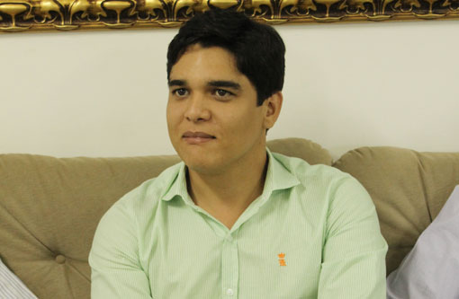 Vitor Bonfim poderá deixar o PDT e migrar para o PSL.