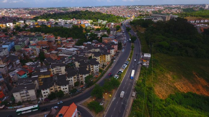 Casos de Coronavírus são registrados em mais uma cidade baiana, total chega a 30 no Estado.