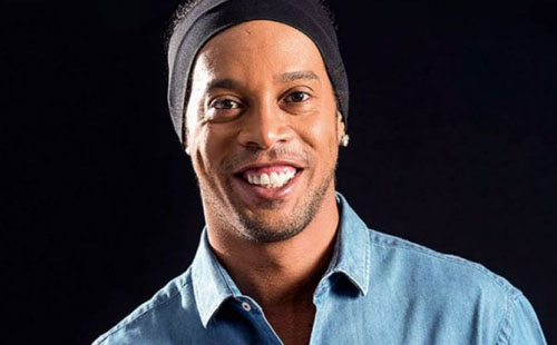 Com apoio de Bolsonaro, Ronaldinho Ga?cho ser? candidato a senador.