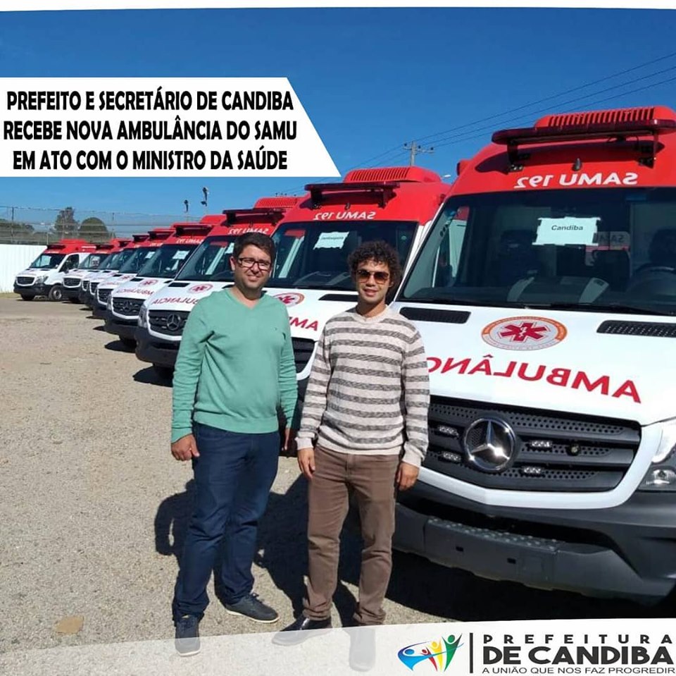 Prefeitura de Candiba recebe uma nova ambulância do SAMU para o município.