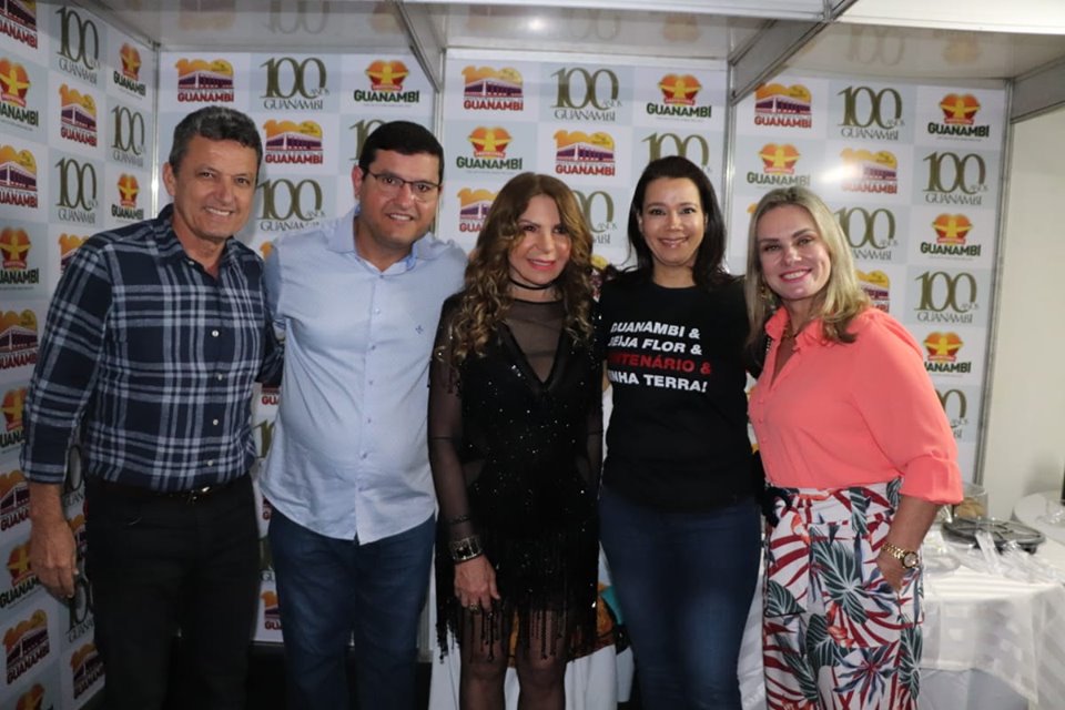 Ivana Bastos participa de festejos em homenagem ao centenário de Guanambi.