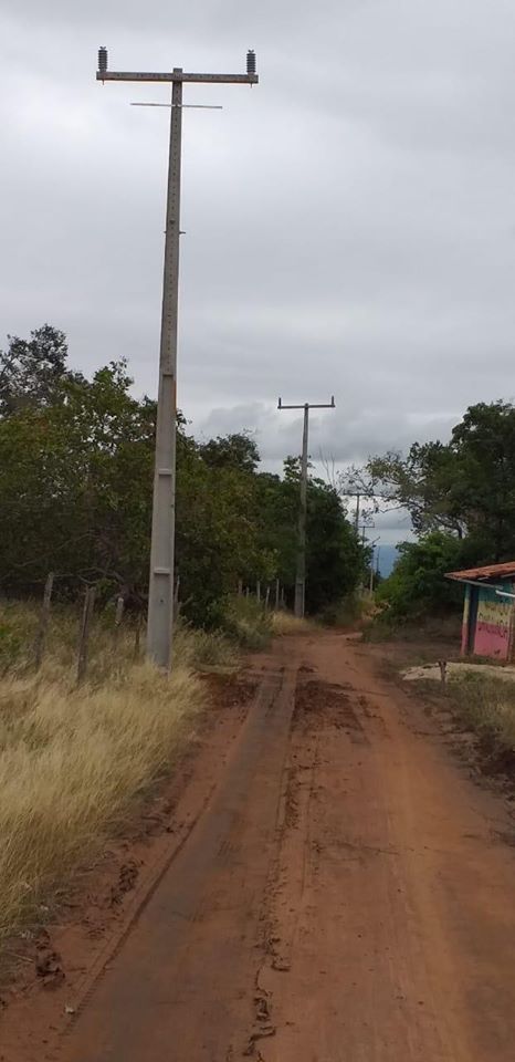 Após luta de Ivana e Vanessa são iniciadas obras de energia em comunidade em lençóis.