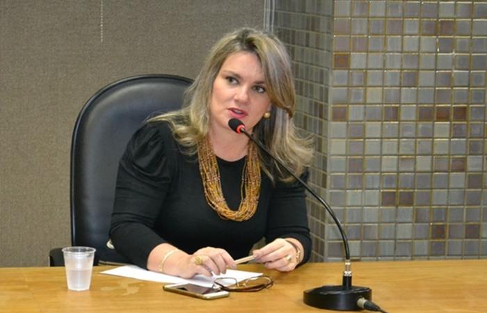 Candidata ? presid?ncia da Alba, deputada Ivana Bastos deseja unir a base do governo.