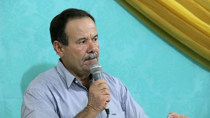 Prefeito de Malhada ? multado pelo TCM por fraudar procedimento licitat?rio.