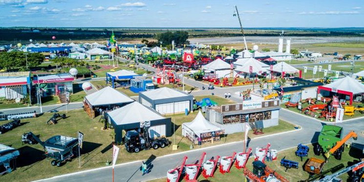 Greve dos caminhoneiros adia Bahia Farm Show para dia 5 de junho.