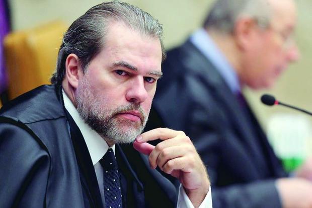 Ministro Dias Toffoli revê própria decisão e restabelece valor mais baixo do DPVAT.