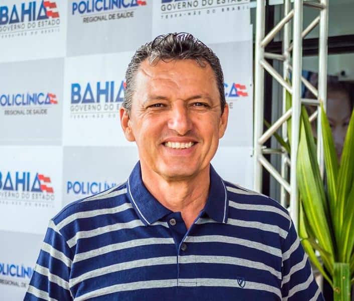 Charles Fernandes comemora o avanço das obras da Unacon regional em Caetité; deputado garantiu R$ 1 milhão de reais para