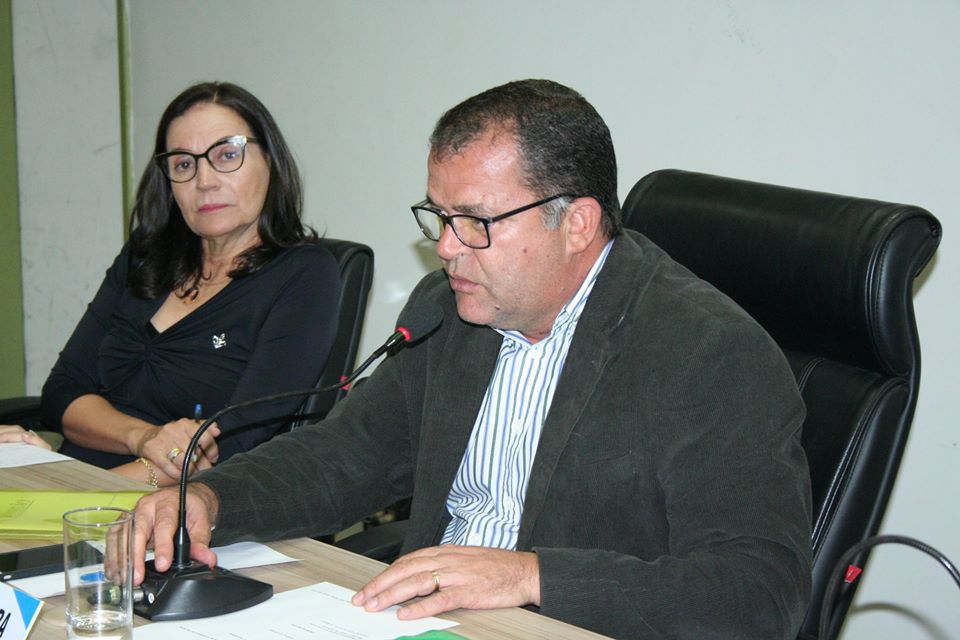 C?mara de Guanambi aprova LDO.