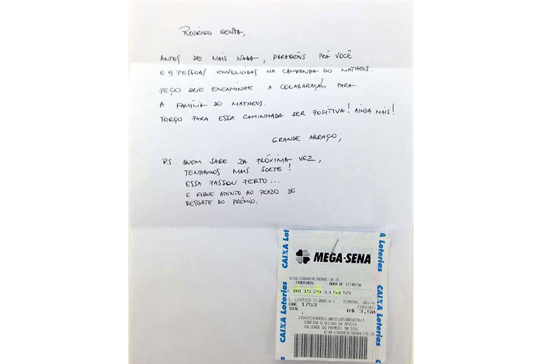 Anônimo doa bilhete premiado da Mega a menino doente.
