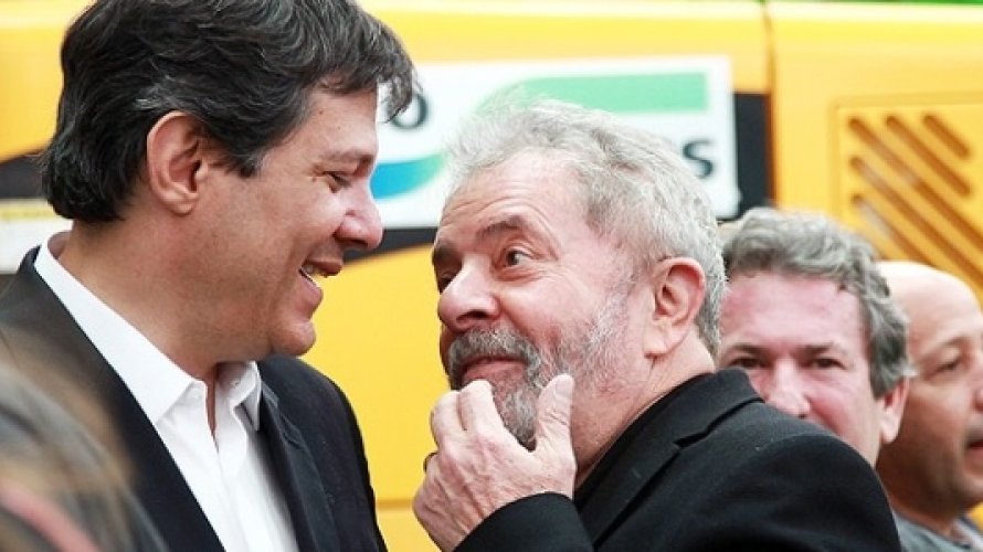 Lula entrega carta exclusiva a Haddad.