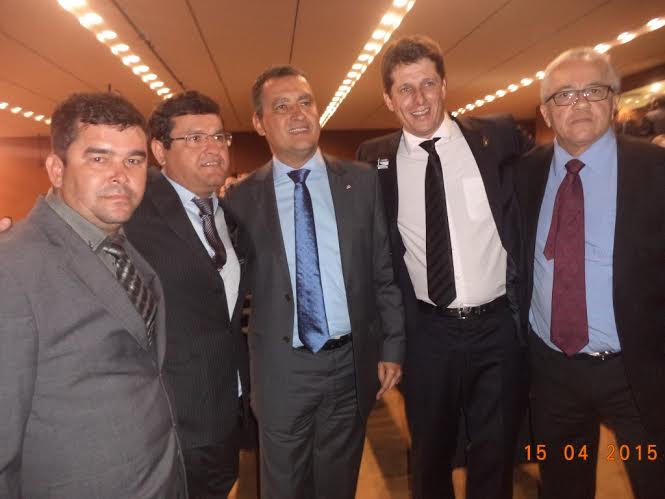 Secretário mantém contatos de interesse de Guanambi em Brasília.