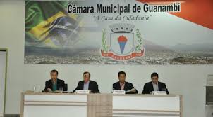 Câmara debate temas de interesse da comunidade.