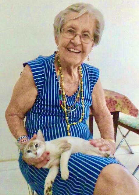 Morre Dona Toinha ex comerciante de Guanambi.