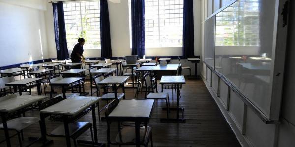 Educação se aproxima de colapso no orçamento.