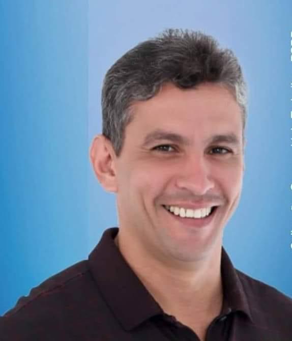 Enquete aponta vereador Nal como favorito para ser vice do pré-candidato Nilo Coelho em Guanambi.