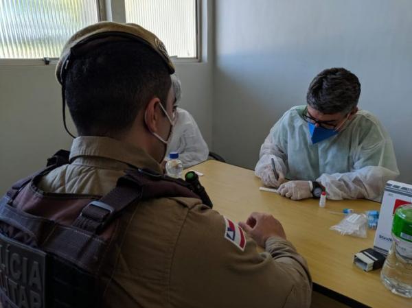 Testes de coronavírus estão sendo realizados em policiais militares de Guanambi.