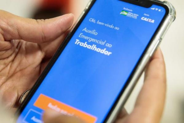 Auxílio Emergencial: Caixa libera saques e transferências para mais 1,2 milhão de beneficiários.
