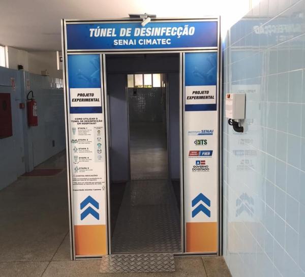 Túnel de desinfecção já está instalado no Hospital Geral de Guanambi.