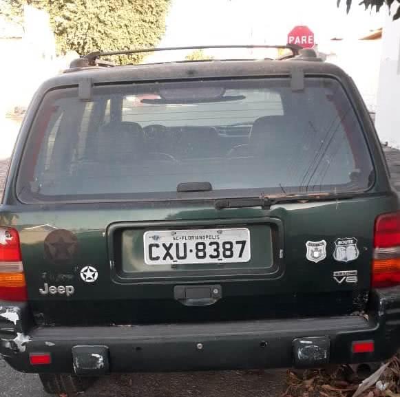 Veículo abandonado há mais de 30 dias é apreendido pela Smtram em Guanambi.