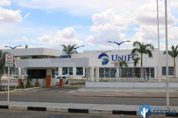 Pós-graduação UniFG: O seu conhecimento não pode parar.