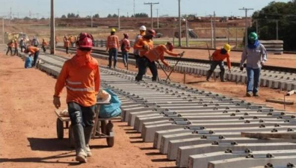 Governo Federal injetará R$ 1,8 bilhões em ferrovias para atrair investimento.