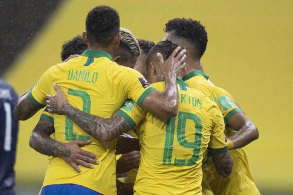 Com o pé direito! Brasil goleia Bolívia na estreia das Eliminatórias.