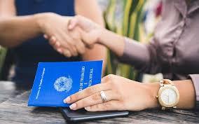 Confira diversas vagas de emprego em Guanambi.