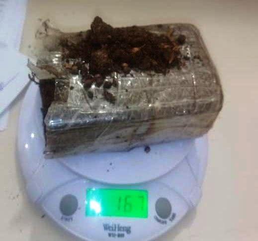 Suspeito de tráfico de drogas é preso em Caetité.