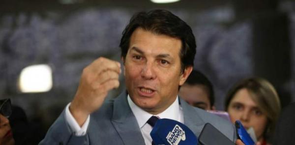 Deputado baiano diz que Rodrigo Maia "forçou a barra" para tentar ser reeleito e prejudicou Alcolumbre.