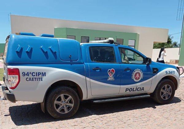 Policiais militares salvam homem que tentou suicídio em Caetité.