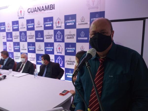 Prefeito de Guanambi, Nilo Coelho, nomeia cinco secretários.