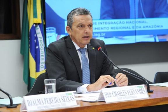 Deputado Charles Fernandes defende reforma tributária que destrave setor produtivo.