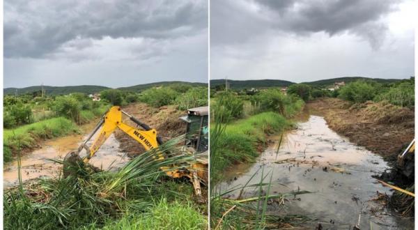 IGAPORÃ: Prefeitura realiza limpeza de canal que já causou inundação na zona urbana.