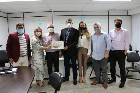 Ivana e Valtécio vão levar Campus Integrado de Educação para Caetité.