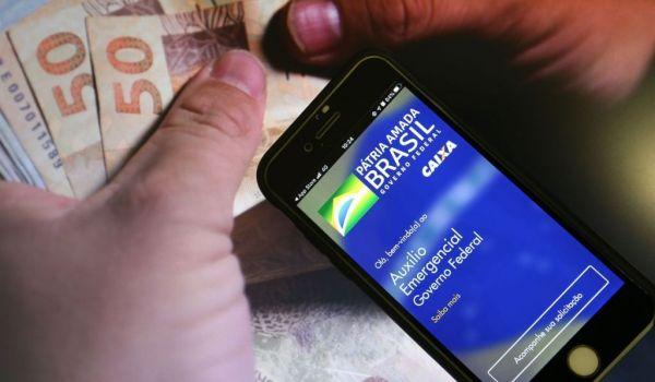 Pagamento do novo auxílio emergencial começa na próxima terça-feira.