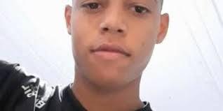 Adolescente agride namorado da mãe com facão na zona rural e Iuiú.