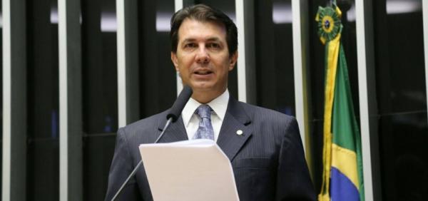 Arthur Maia: Oposição tem "dor de cotovelo" ao criticar encontro entre Bruno e Bolsonaro.