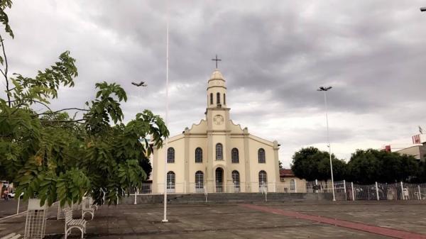 Com limite de público e transmissão na internet, Trezena de Santo Antônio começa nesta terça-feira em Guanambi.