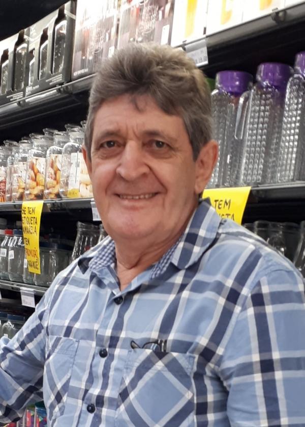 LUTO:  Guanambi perde o comerciante Humberto da gráfica.