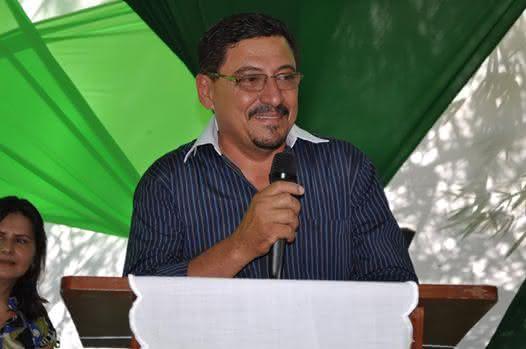 Polêmica na política de Malhada: Anselmo acusa Dezin de traição e afirma que Dezin apoiou Dr. Gimmy nas eleições de 2020.