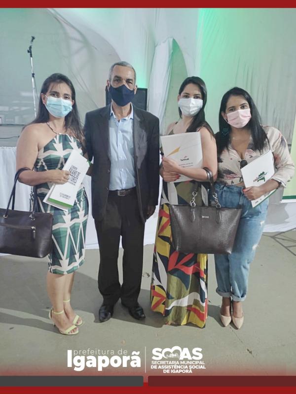 Gestora Municipal da Assistência Social de Igaporã participa do IX Encontro Baiano de Gestores da Assistência Social, em Feira de Santana.